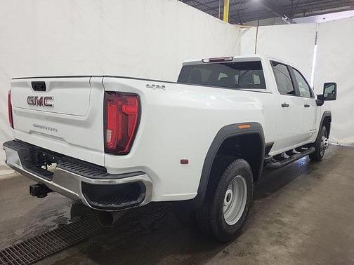 2022 GMC Sierra 3500 Base
