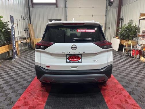 2021 Nissan Rogue SV
