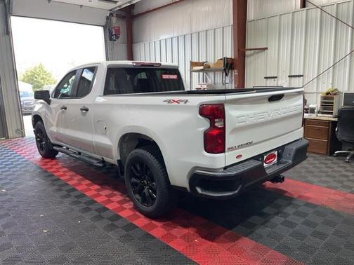 2022 Chevrolet Silverado 1500 WT