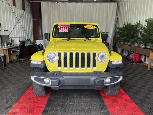 2023 Jeep Wrangler 4-Door Sahara