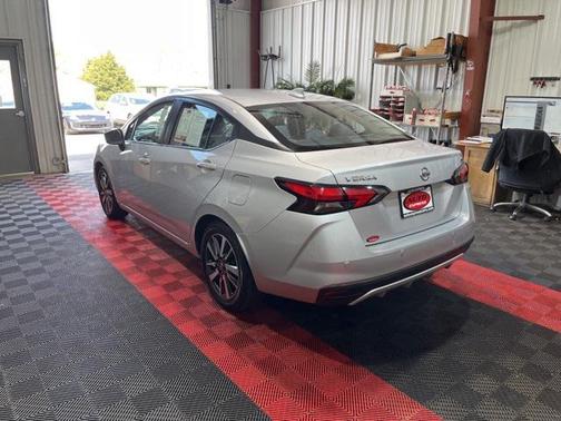2021 Nissan Versa 1.6 SV