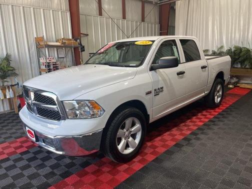 2022 RAM 1500 Classic SLT