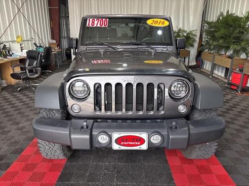 2016 Jeep Wrangler Sport