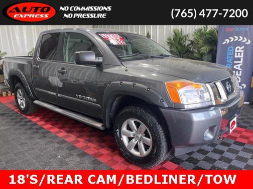 2014 Nissan Titan SV