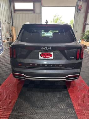2022 Kia Sorento Hybrid S