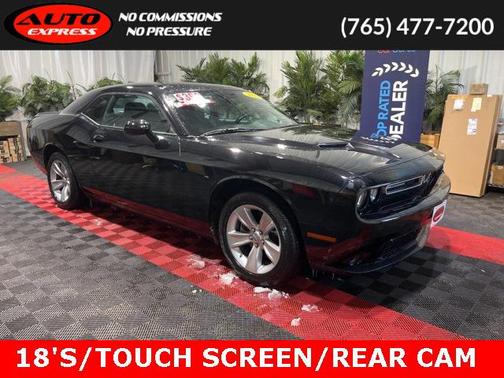 2023 Dodge Challenger SXT