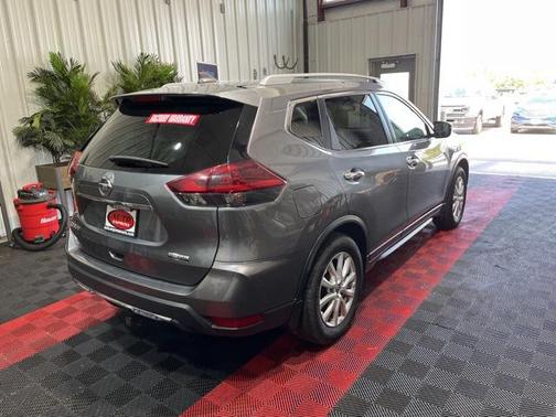 2020 Nissan Rogue S