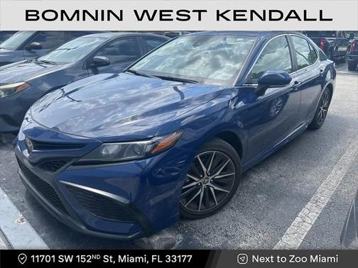 2023 Toyota Camry SE