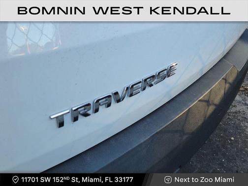 2022 Chevrolet Traverse LT Leather