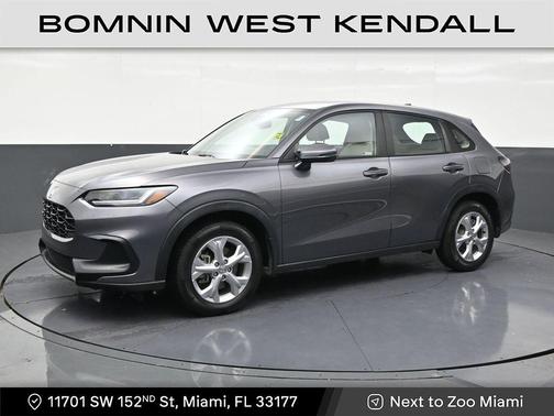 Modern Steel Metallic 2024 Honda HR-V LX