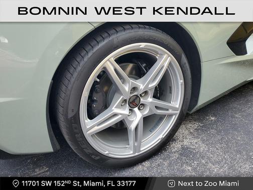 2024 Chevrolet Corvette Stingray w/1LT