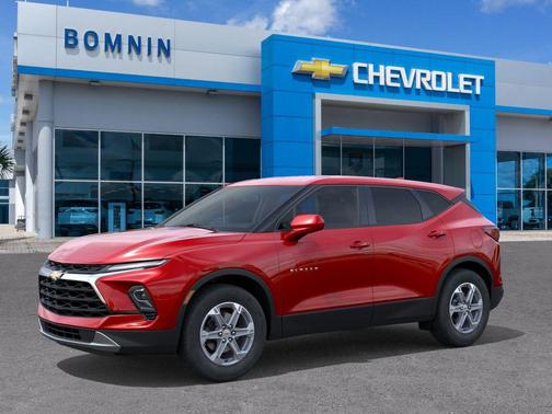 Radiant Red Tintcoat 2026 Chevrolet Blazer 2LT