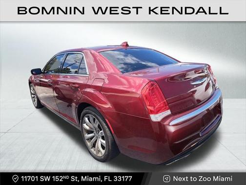 2021 Chrysler 300 Touring