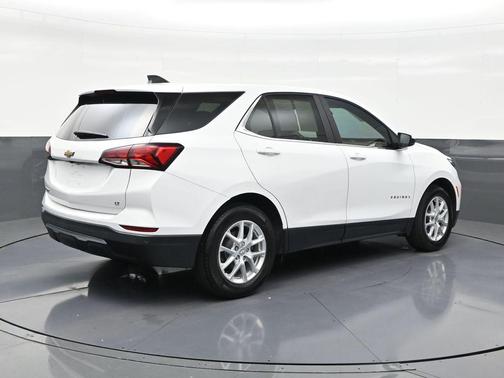 Summit White 2024 Chevrolet Equinox 1LT