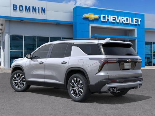 Sterling Gray Metallic 2026 Chevrolet Traverse LT