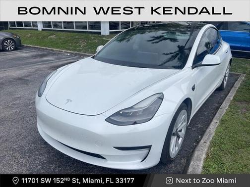 2022 Tesla Model 3 Standard Range