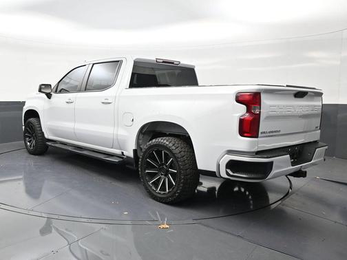 Summit White 2021 Chevrolet Silverado 1500 RST
