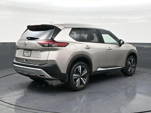 2022 Nissan Rogue Platinum