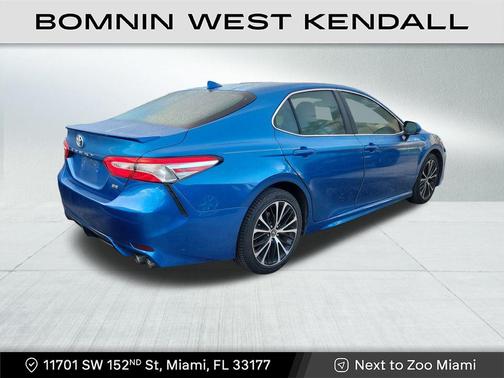 2020 Toyota Camry SE