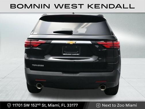 2023 Chevrolet Traverse LS