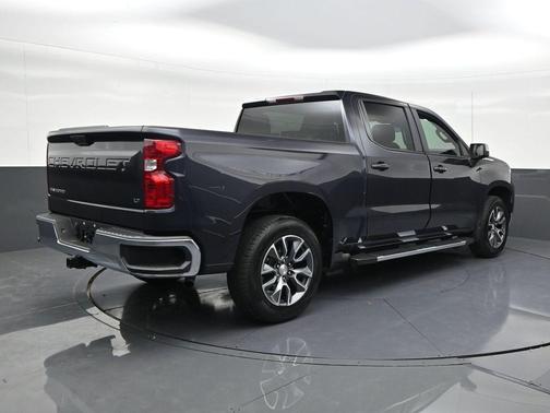 Dark Ash Metallic 2023 Chevrolet Silverado 1500 LT