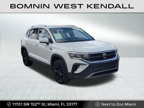 2023 Volkswagen Taos 1.5T SE
