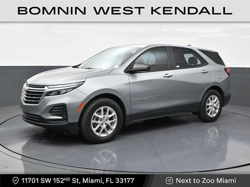 Sterling Gray Metallic 2023 Chevrolet Equinox LS