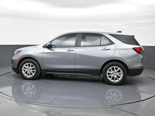 Sterling Gray Metallic 2023 Chevrolet Equinox LS
