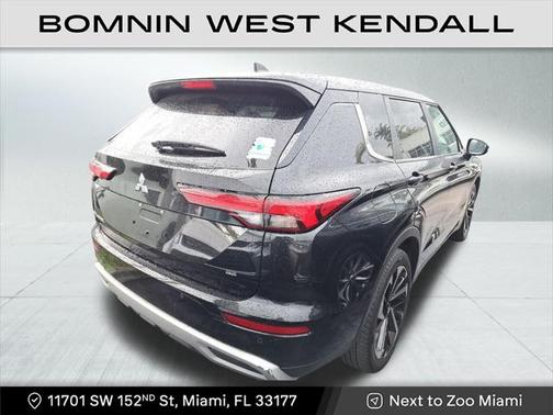 2024 Mitsubishi Outlander SE Black Edition S-AWC