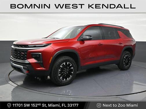 Radiant Red Tintcoat 2025 Chevrolet Traverse AWD Z71