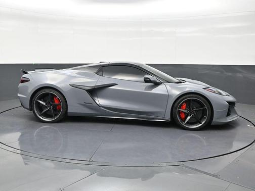 Sea Wolf Gray Tricoat 2025 Chevrolet Corvette E-Ray RWD Convertible 2LZ