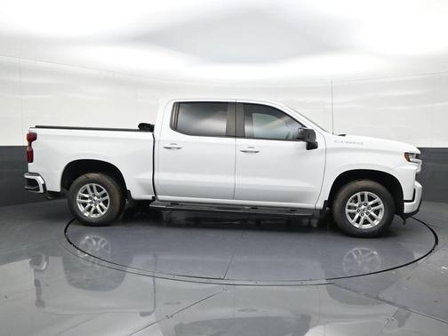 Summit White 2022 Chevrolet Silverado 1500 Limited RST