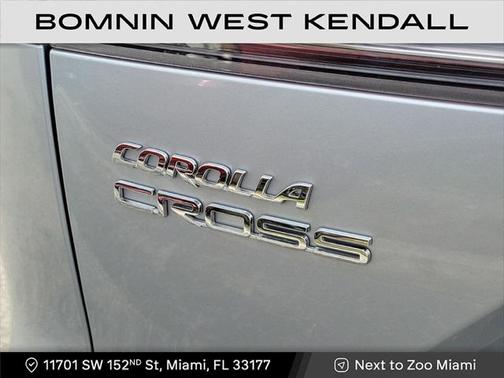 2023 Toyota Corolla Cross XLE