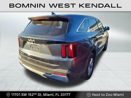 2024 Kia Sorento LX