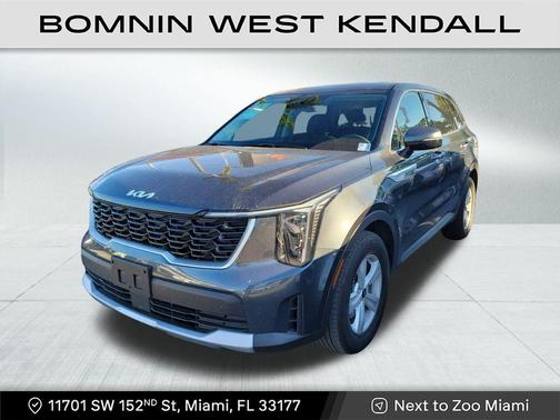 2024 Kia Sorento LX