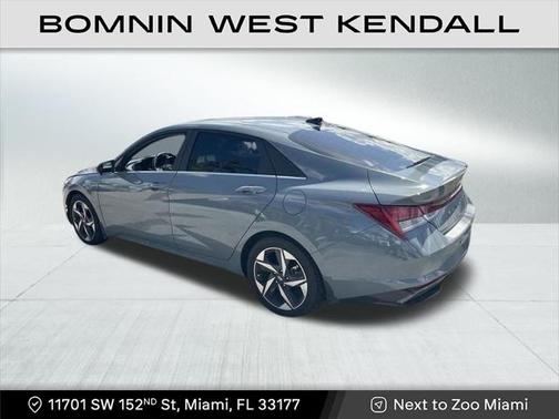 2023 Hyundai ELANTRA Limited