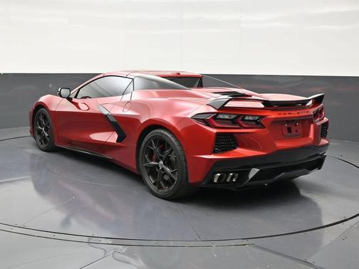 Red Mist Metallic Tintcoat 2021 Chevrolet Corvette Stingray w/3LT