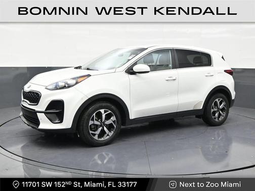 Clear White 2021 Kia Sportage LX