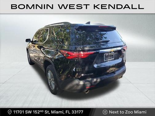 2022 Chevrolet Traverse LT Cloth