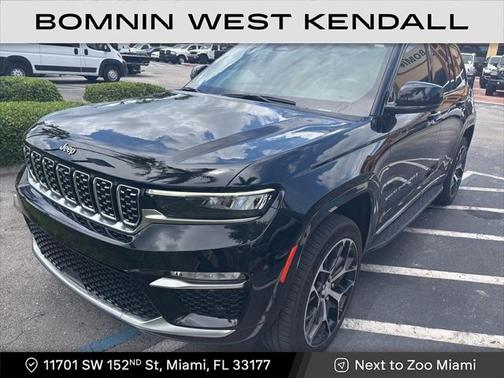 2023 Jeep Grand Cherokee Summit