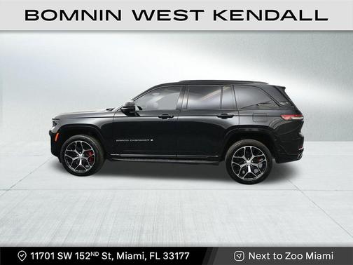 2023 Jeep Grand Cherokee Summit