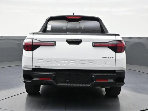 Atlas White 2023 Hyundai SANTA CRUZ SEL Premium