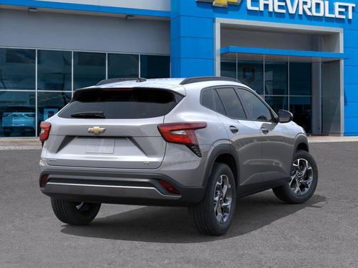 Sterling Gray Metallic 2026 Chevrolet Trax LT