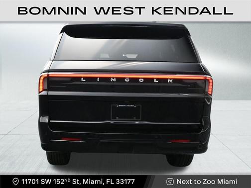 2025 Lincoln Navigator Black Label