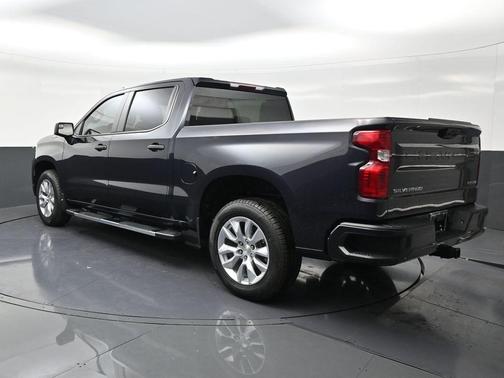 Dark Ash Metallic 2023 Chevrolet Silverado 1500 Custom