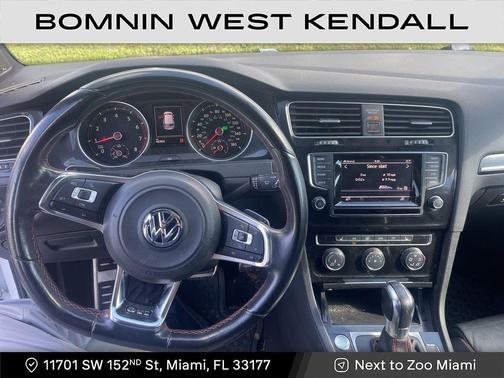 2015 Volkswagen Golf GTI 2.0T SE 4-Door