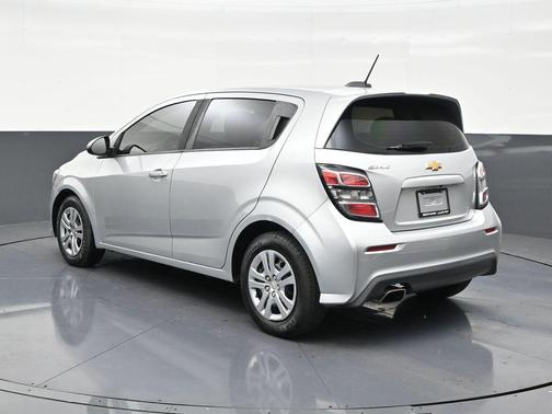 2020 Chevrolet Sonic FWD Hatchback 1FL 5-Door