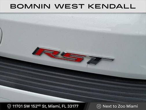 2023 Chevrolet Suburban RST