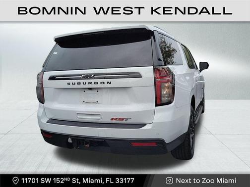 2023 Chevrolet Suburban RST
