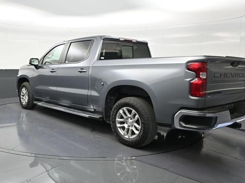 Satin Steel Metallic 2021 Chevrolet Silverado 1500 LT